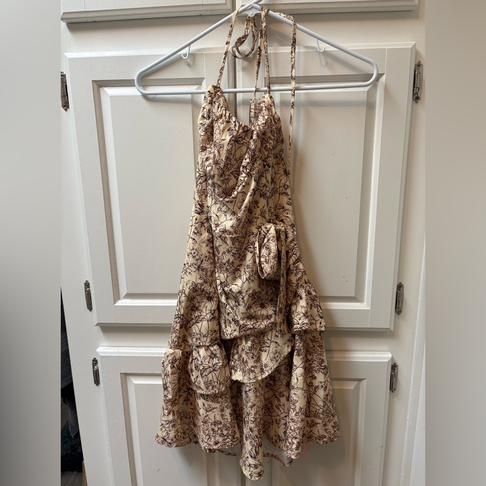 SHEIN Asymmetrical Floral Dress in Cream and Brown